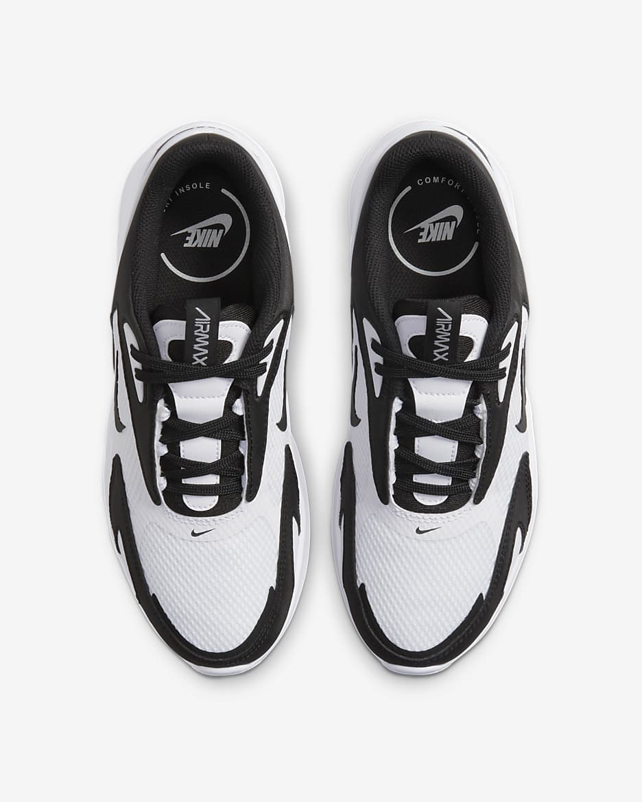 Nike air max ladies black and white deals